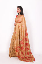 Load image into Gallery viewer, Pure Matka Saree - Red over Beige

