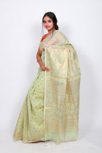 Load image into Gallery viewer, Pure cotton jamdani zari work (patli-pallu) - Light green

