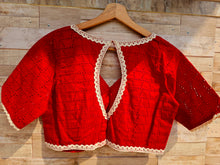 Load image into Gallery viewer, Hakoba Blouses, with Lace Borders
