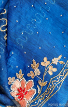 Load image into Gallery viewer, Amethyst Dream Pure Handwoven Resham Silk Muslin Hand Kardana Saree
