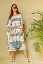 Load image into Gallery viewer, Full Moon Boho Hand Crochet Shoulder Bag
