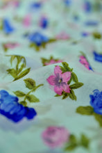 Load image into Gallery viewer, Small rose chiffon - sky blue
