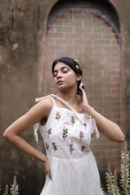 Load image into Gallery viewer, Ivory sach  Dress
