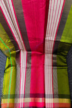 Load image into Gallery viewer, &#39;Olives&#39; Handloom Maheshwari Silk Cotton Saree
