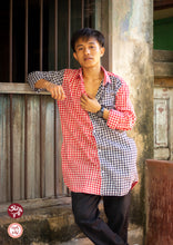 Load image into Gallery viewer, Red and Black Gamcha Combination Long Shirt
