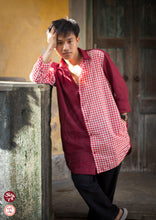 Load image into Gallery viewer, Unisex maroon and red gamcha combination long shirt
