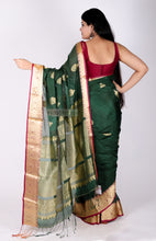 Load image into Gallery viewer, Vrinda- Handloom Pure Silk Saree (Hunter Green)
