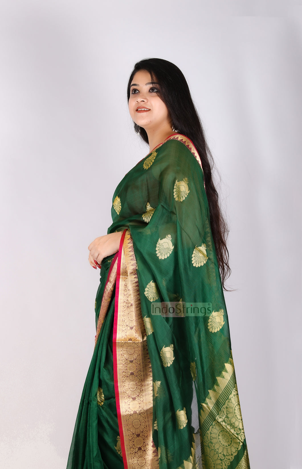 Vrinda- Handloom Pure Silk Saree (Hunter Green)