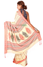 Load image into Gallery viewer, Tiyasha- Kantha Stitch Rich Cotton Saree (Light Yellow)
