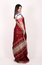 Load image into Gallery viewer, Arnavi- Designer Jamdani Pure Matka Silk
