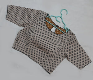 Tagar Blouse With Sleeve - Off White