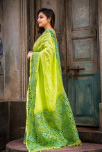 Load image into Gallery viewer, Cutwork - Lime Green Designer Linen Saree
