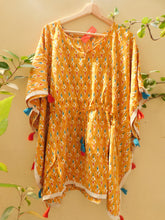 Load image into Gallery viewer, Cotton Kaftan with Tassels

