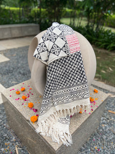 Black and Red Printed - White Pigment Collection of Throws