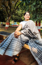 Load image into Gallery viewer, Satvi - A Naturally Dyed Cotton Saree
