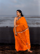 Load image into Gallery viewer, Vamika - A Handwoven Assam Cotton Saree
