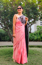 Load image into Gallery viewer, Tarali - A Pink-Black Cotton Saree
