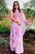 Load image into Gallery viewer, Photo Booth - A Purple Organza Saree
