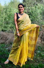 Load image into Gallery viewer, Sapphire - A Yellow-Green Linen Saree
