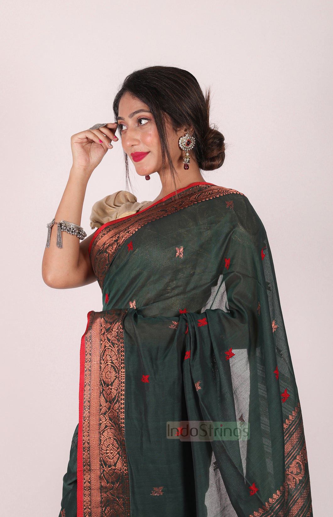 Handloom Cotton Meenakari Benarasi Saree with Zari work (Deep Green)