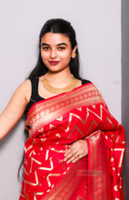 Load image into Gallery viewer, Roslyn- Bangalore Silk Saree (Red)
