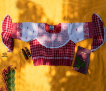 Load image into Gallery viewer, Laal Sada Taant Blouse
